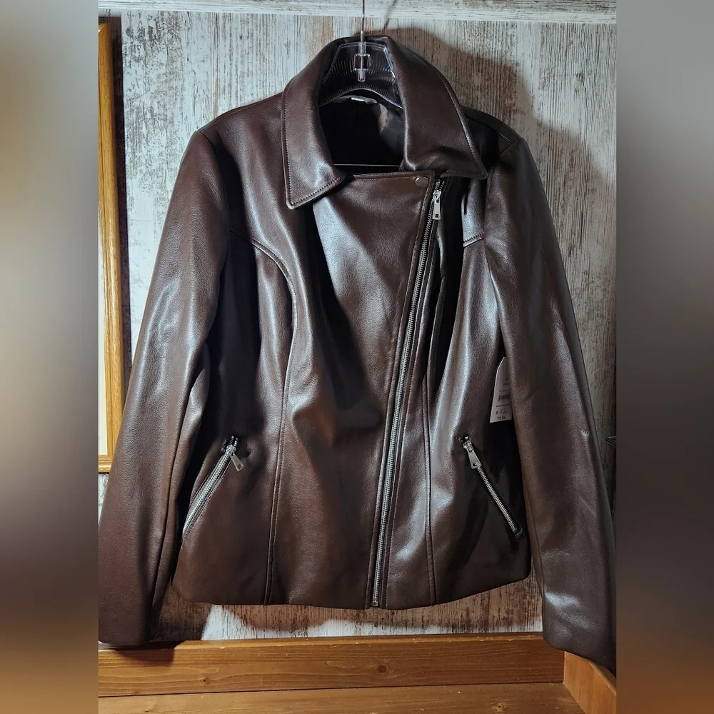 Time and Tru Dark Brown Bomber Jacket Faux Leather Coat NWT Small